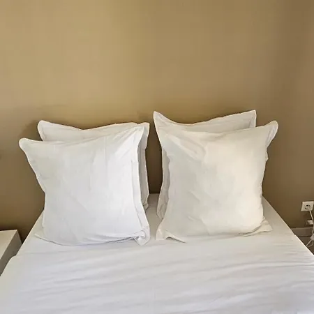 Apartamento Rez-de-villa T4, Idyllique Et Independant