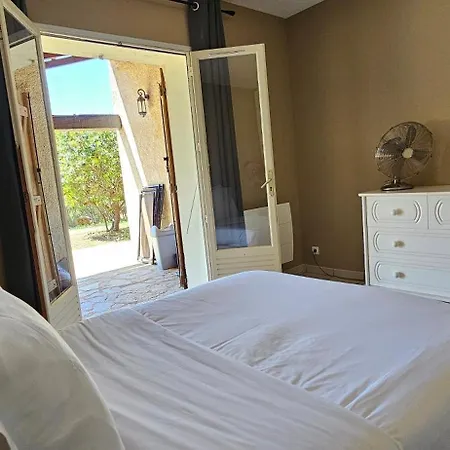 Rez-de-villa T4, Idyllique Et Independant Appartamento