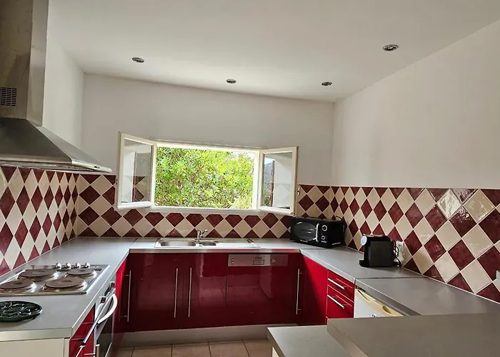 Rez-de-villa T4, Idyllique Et Independant Olmeto (Corsica)