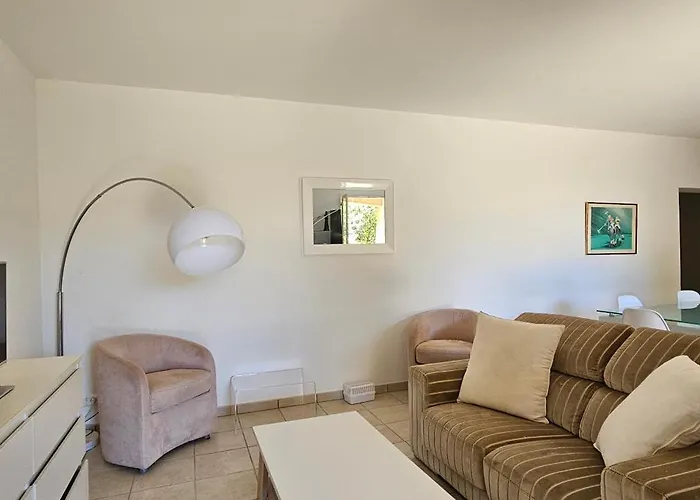 Apartamento Rez-de-villa T4, Idyllique Et Independant Olmeto (Corsica)